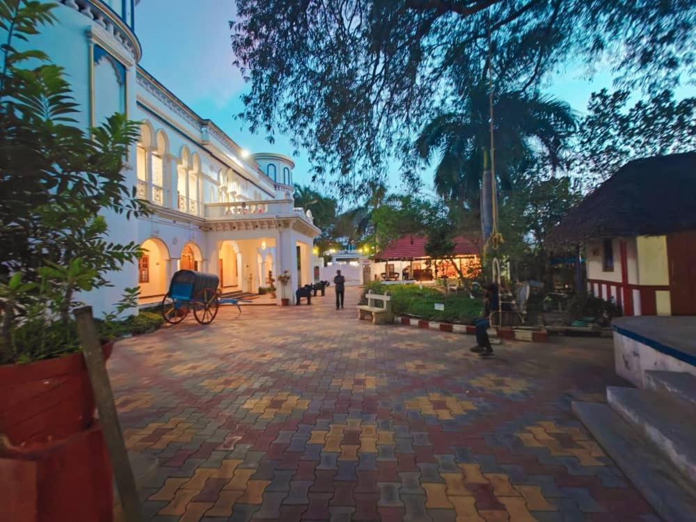 Chola Heritage Resort Kāraikkudi Buitenkant foto