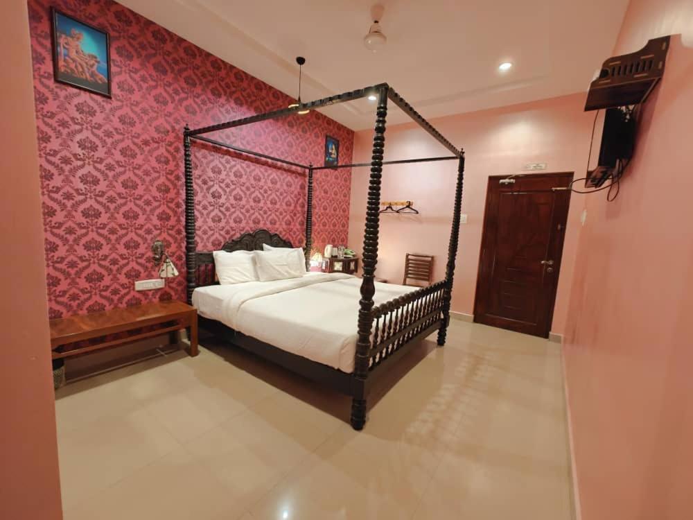 Chola Heritage Resort Kāraikkudi Buitenkant foto